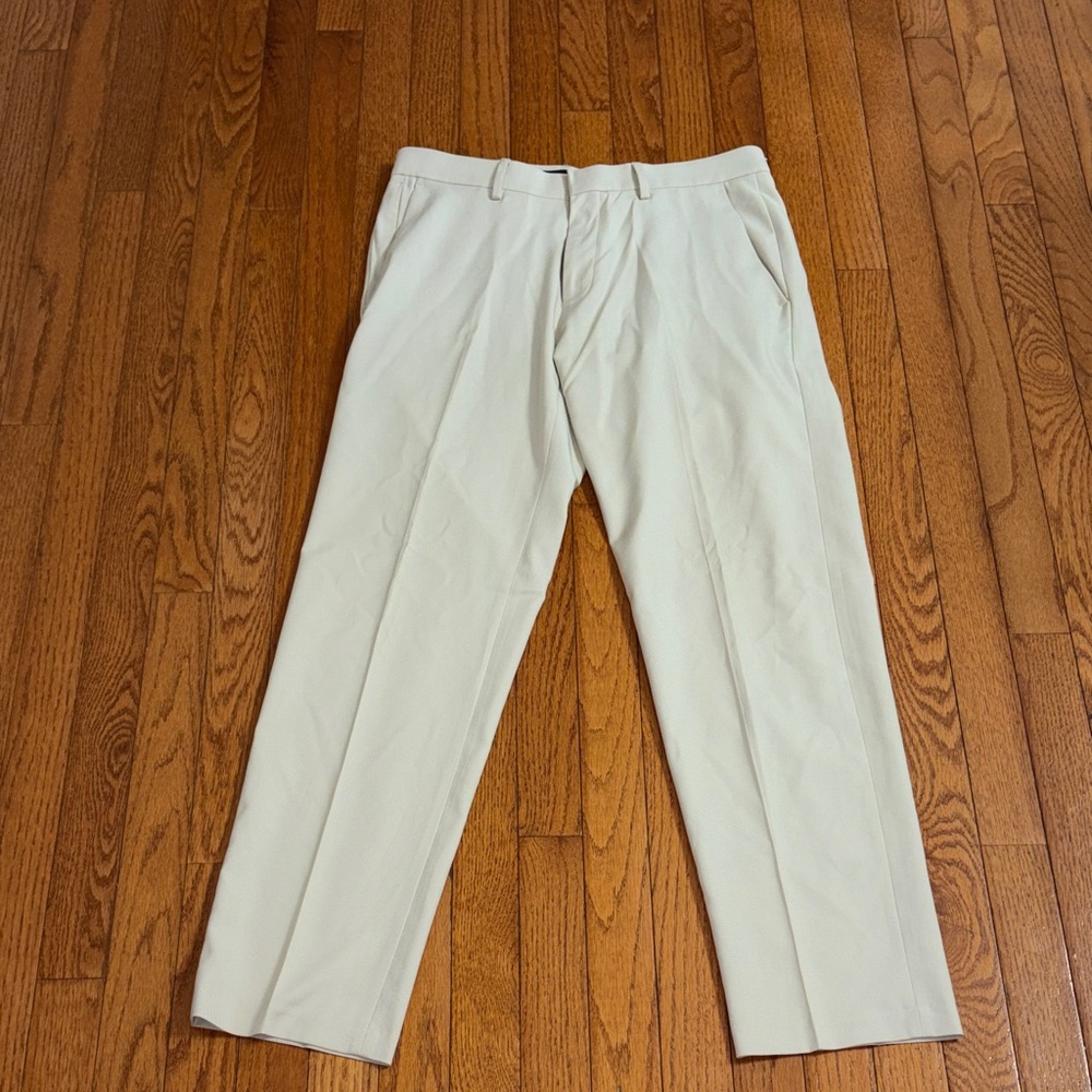 Haggar Men's Light Beige Dress Pants